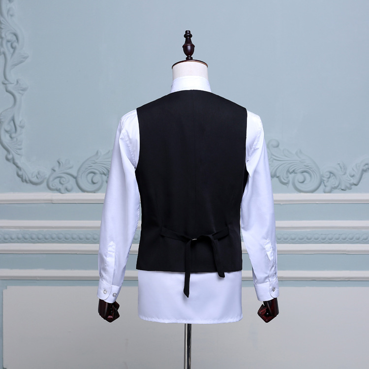2025 White Fashionable Green F - Photography Black And White recensione e prezzo