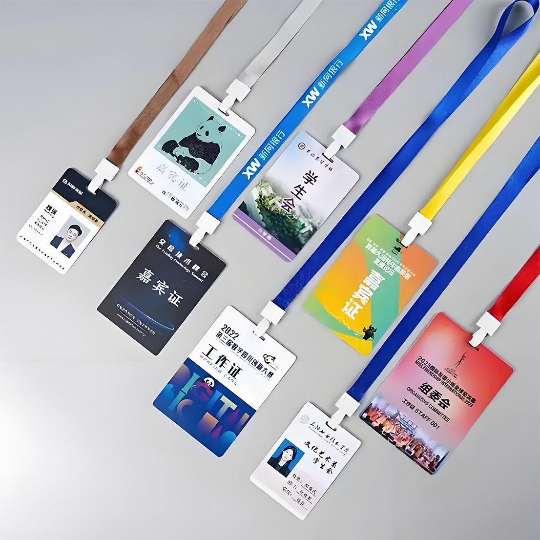 Custom Employee ID Badge, Doub - Photography Names recensione e prezzo