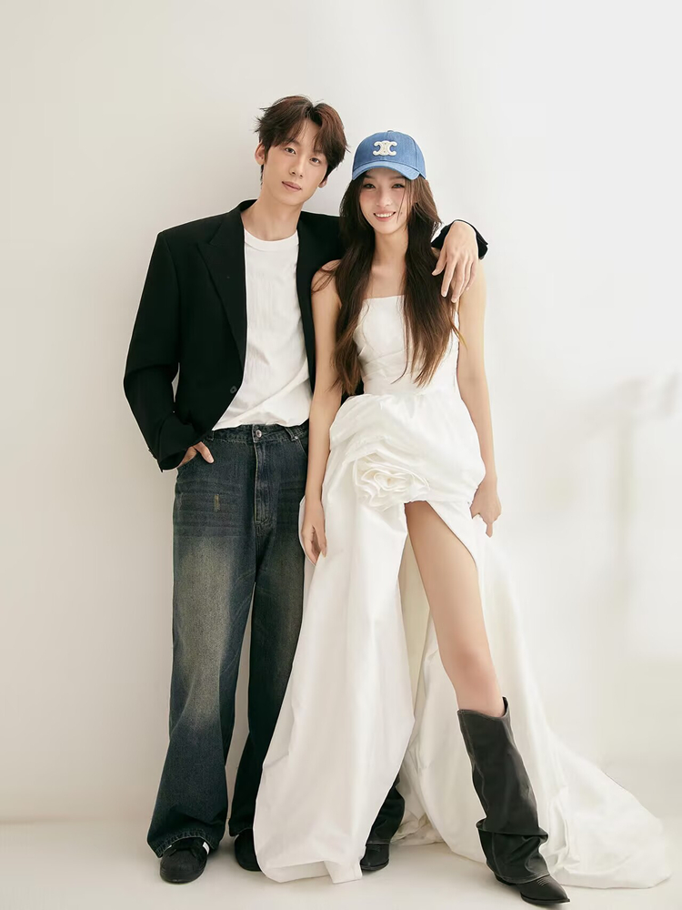 Fashionable Street Style Photo - Photography Wedding recensione e prezzo